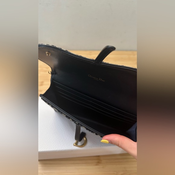 Dior Saddle Wallet on Chain - Picture 3 of 7